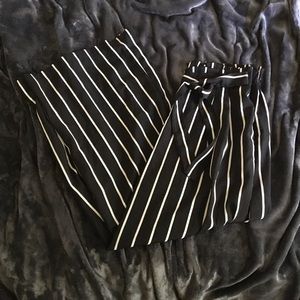 Black And White Flowey pants